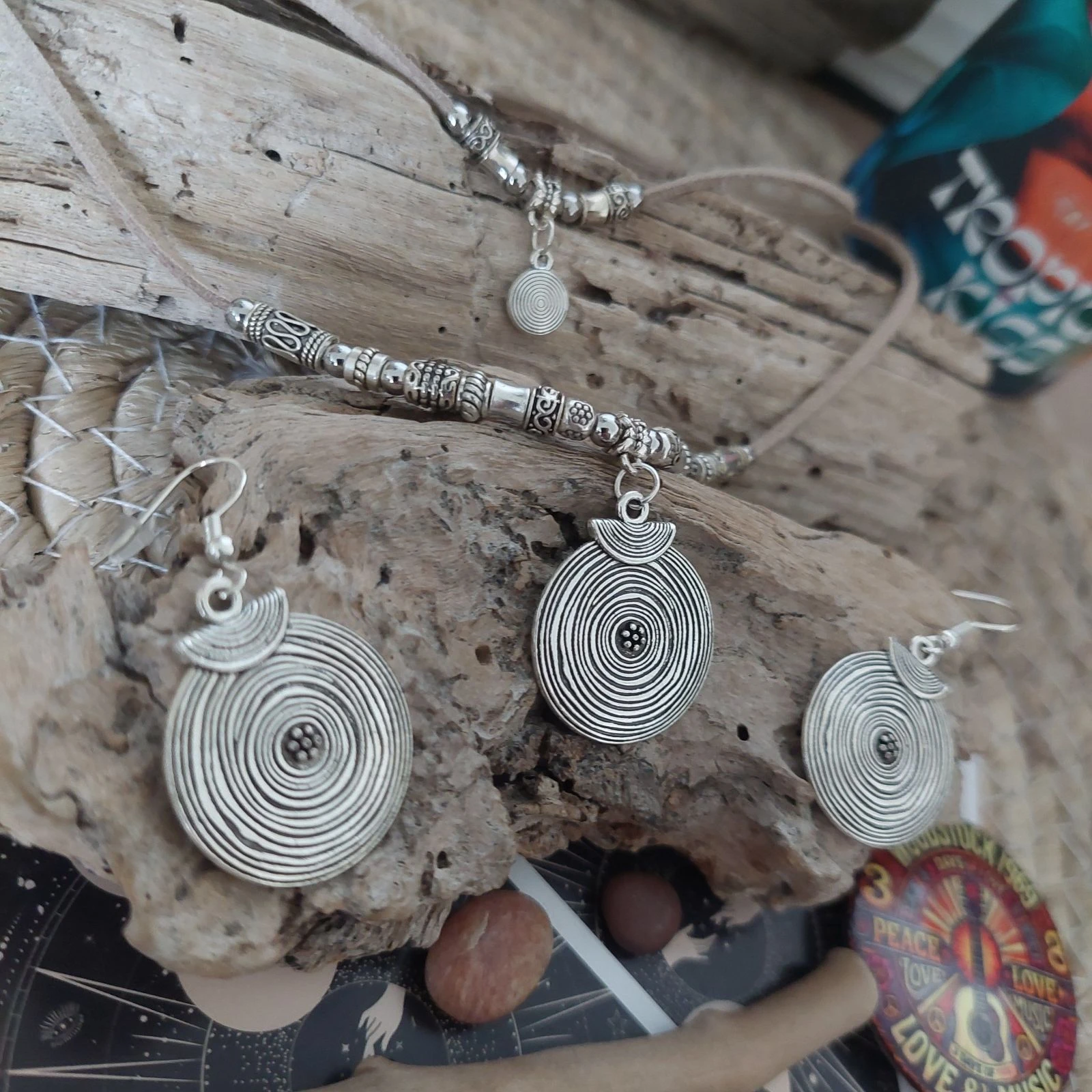 Conjunto boêmio de duas voltas, círculo maia infinito, bege – photo 3